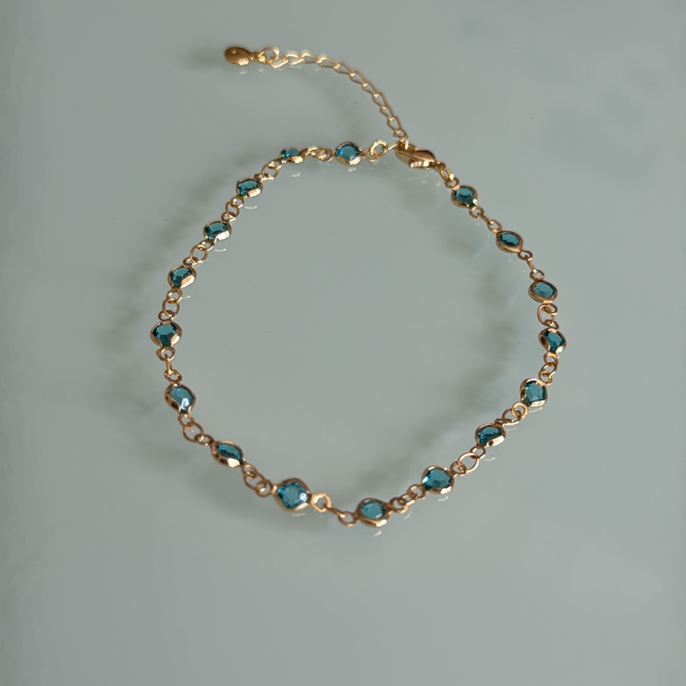 Elegant Gold and Blue anklet A1426 - Picture 4 of 4